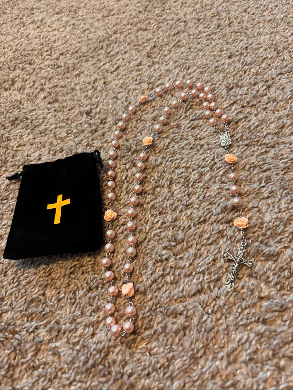 Pink Pearl Rosary Catholic Prayer Beads Necklace with Rose Accents - NWOT